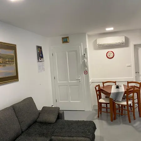 Apartment Apartma Sunrise *