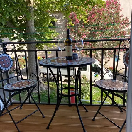 Apartma Sunrise 아파트 피란