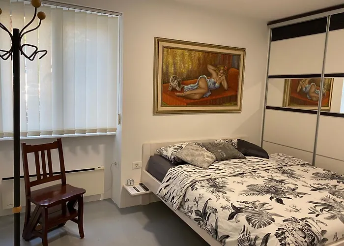 Apartma Sunrise דירה *