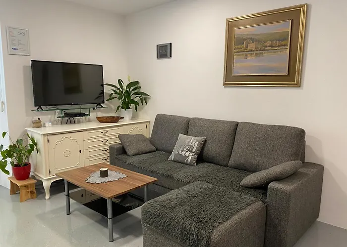 Apartma Sunrise דירה