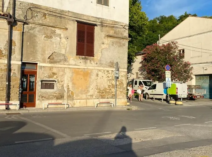 Apartma Sunrise דירה